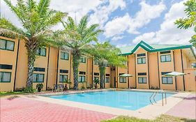 Microtel By Wyndham Cabanatuan